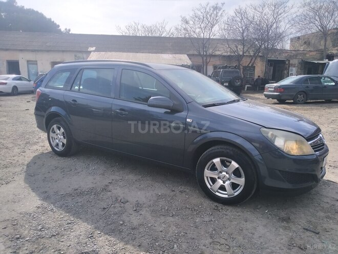 Opel Astra 2009, 190,000 km - 1.4 l - Bakı
