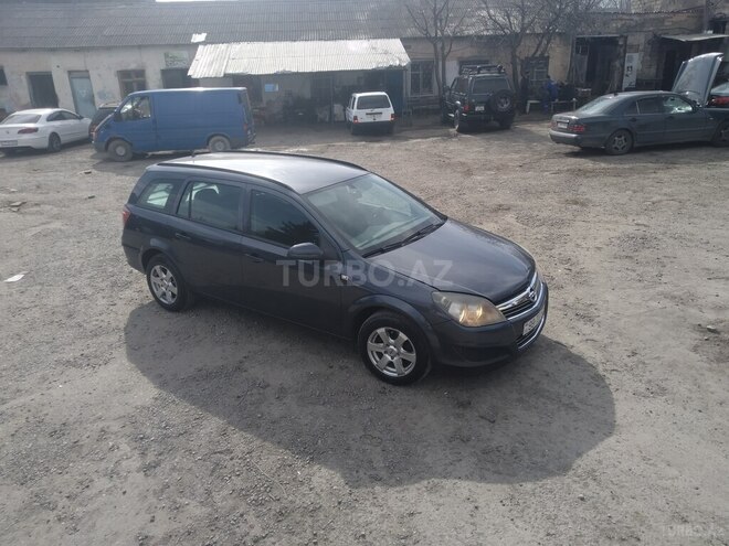 Opel Astra 2009, 190,000 km - 1.4 l - Bakı