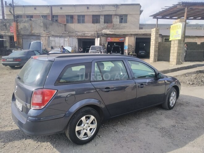 Opel Astra 2009, 190,000 km - 1.4 l - Bakı