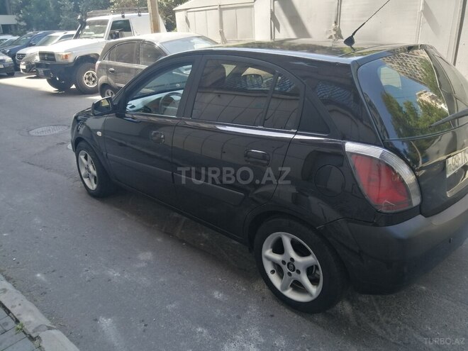 Kia Rio 2005, 250,000 km - 1.5 l - Bakı