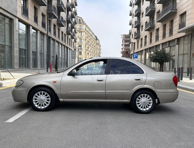 Nissan Sunny 2007, 220,000 km - 1.6 л - Bakı
