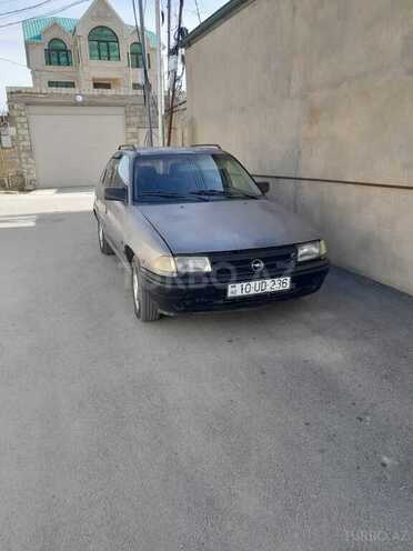 Opel Astra 1993, 40,000 km - 1.7 l - Bakı