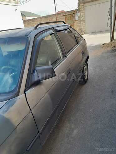 Opel Astra 1993, 40,000 km - 1.7 l - Bakı