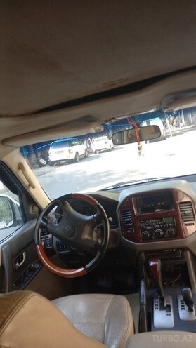 Mitsubishi Pajero 2006, 293,000 km - 3.0 l - Bakı
