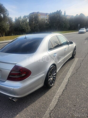 Mercedes E 270 2002, 359,000 km - 2.7 л - Bakı