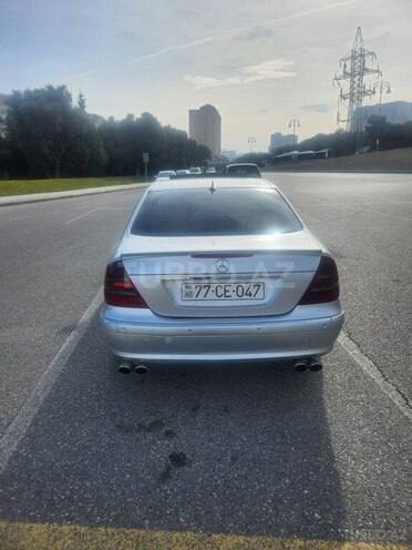 Mercedes E 270 2002, 359,000 km - 2.7 л - Bakı
