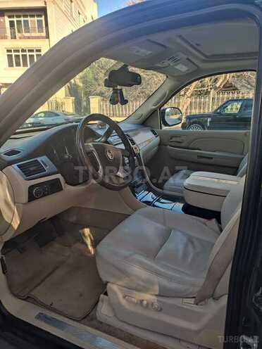 Cadillac Escalade 2007, 270,000 km - 6.2 l - Bakı