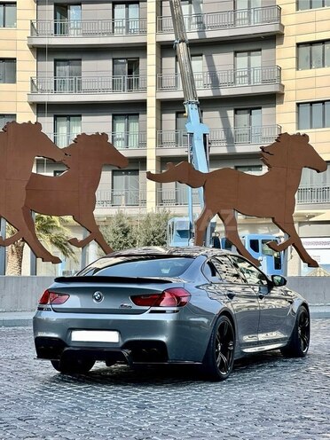 BMW M6 2013, 107,000 km - 4.4 l - Bakı