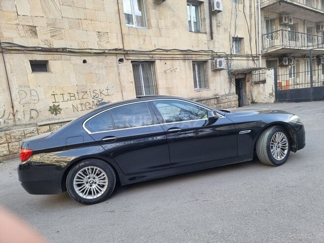 BMW 520 2015, 176,500 km - 2.0 л - Bakı
