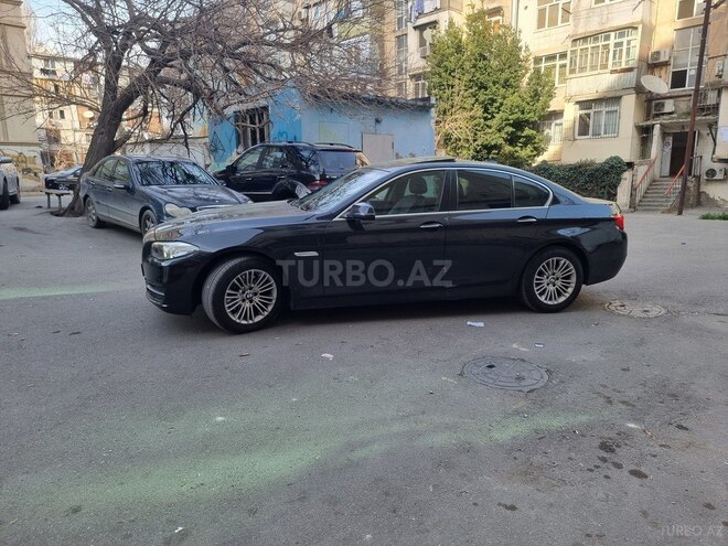 BMW 520 2015, 176,500 km - 2.0 л - Bakı