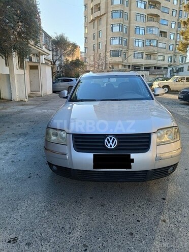 Volkswagen Passat 2004, 360,493 km - 1.8 л - Bakı