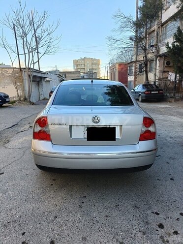 Volkswagen Passat 2004, 360,493 km - 1.8 л - Bakı