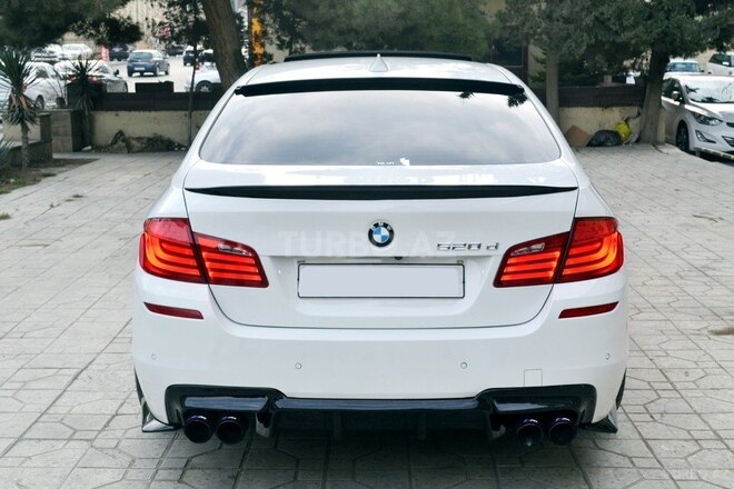 BMW 520 2013, 173,120 km - 2.0 л - Bakı