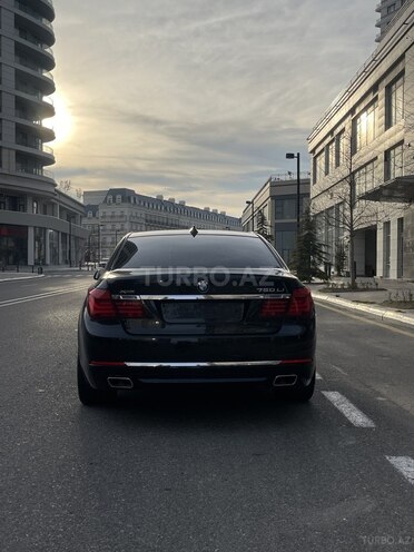 BMW 750 2013, 135,000 km - 4.4 l - Bakı