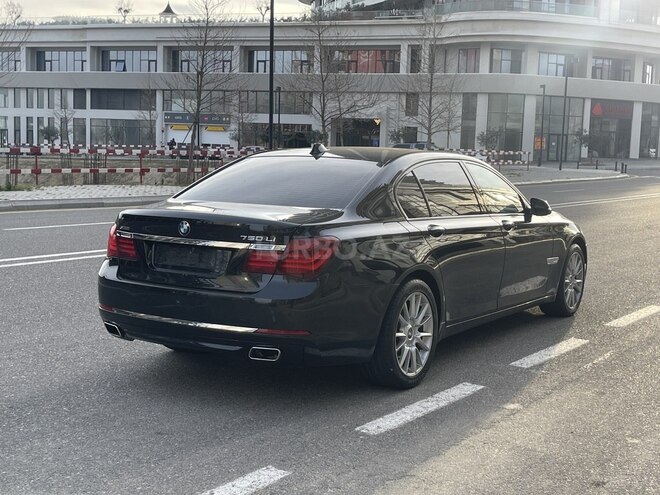BMW 750 2013, 135,000 km - 4.4 l - Bakı