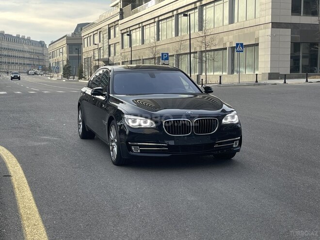 BMW 750 2013, 135,000 km - 4.4 l - Bakı