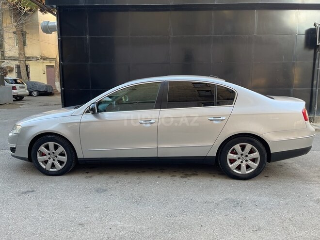 Volkswagen Passat 2005, 297,000 km - 2.0 l - Bakı