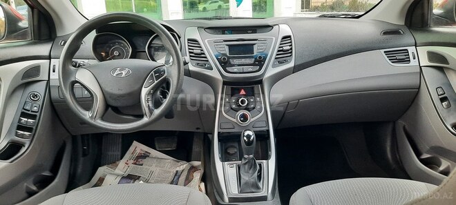 Hyundai Elantra 2014, 118,000 km - 1.8 l - Bakı
