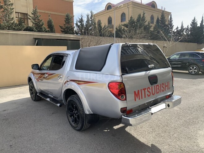 Mitsubishi L200 2012, 166,917 km - 2.5 l - Bakı