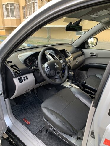 Mitsubishi L200 2012, 166,917 km - 2.5 l - Bakı
