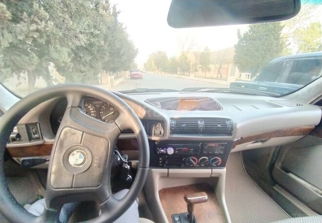 BMW 520 1995, 427,000 km - 2.0 l - Bakı