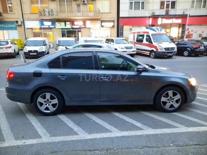 Volkswagen Jetta 2014, 225,839 km - 1.8 l - Bakı