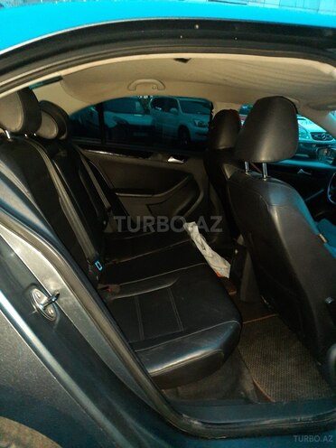 Volkswagen Jetta 2014, 225,839 km - 1.8 l - Bakı