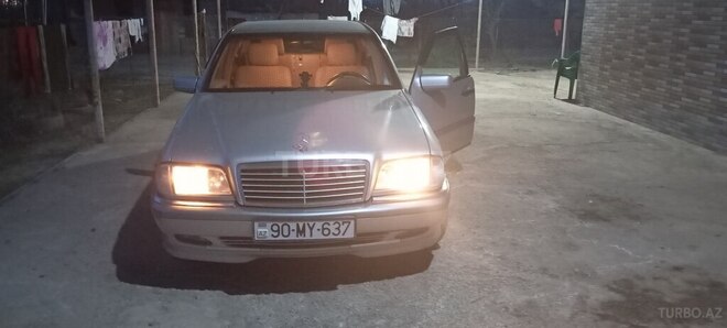 Mercedes C 240 1999, 730,200 km - 2.4 l - Sabirabad