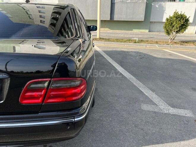 Mercedes E 320 2000, 256,000 km - 3.2 l - Bakı
