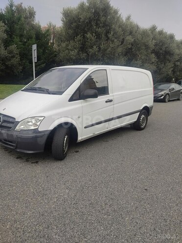 Mercedes Vito 2010, 270,000 km - 2.2 l - Bakı
