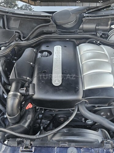Mercedes E 220 2001, 332,000 km - 2.2 l - Sumqayıt