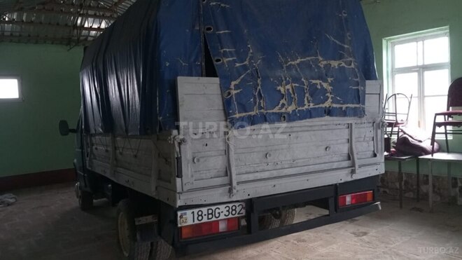 GAZ 3302-744 1999, 250,000 km - 0.3 l - Hacıqabul