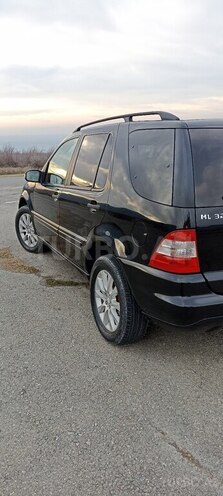 Mercedes ML 320 2002, 356,952 km - 3.2 л - Şəki