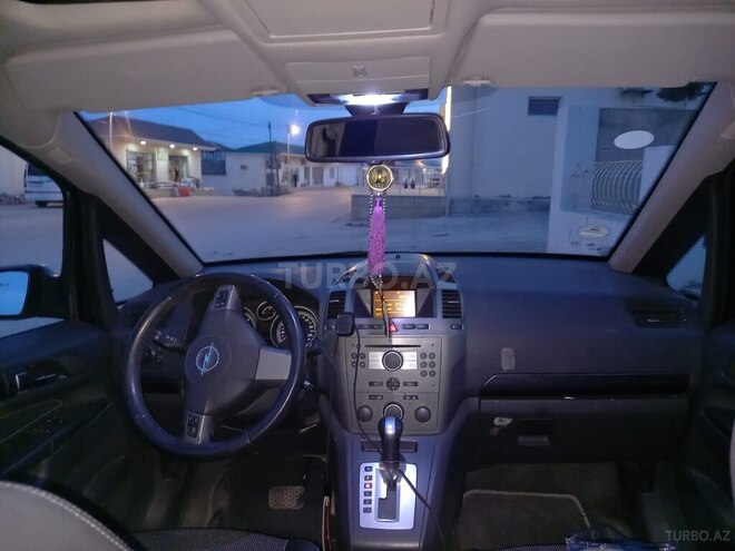 Opel Zafira 2005, 310,000 km - 1.9 l - Bakı