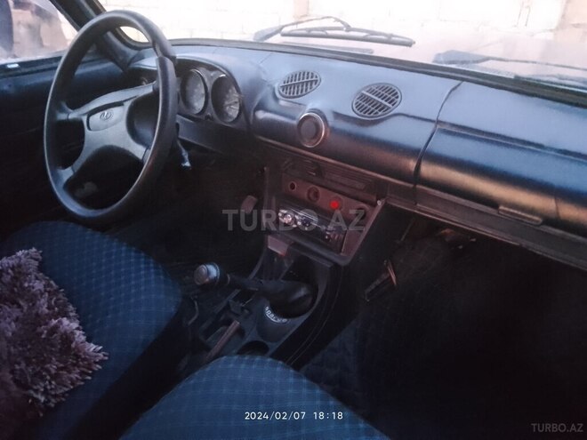 LADA (VAZ) 2106 1983, 45,335 km - 1.5 л - Quba