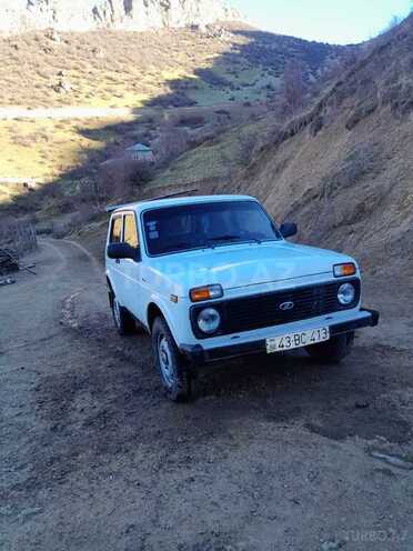 LADA (VAZ) Niva 1992, 120,000 km - 1.6 l - Lerik