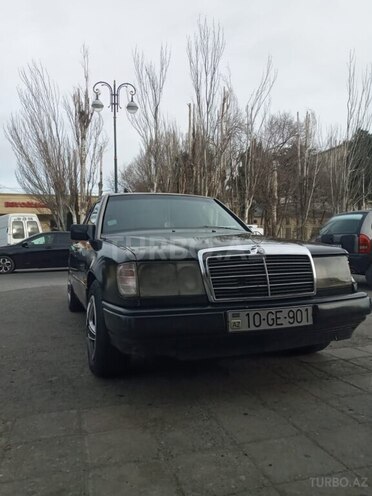 Mercedes E 200 1993, 280,000 km - 2.0 l - Bakı