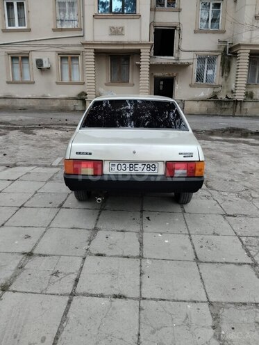 LADA (VAZ) 21099 2000, 294,000 km - 1.5 l - Yevlax