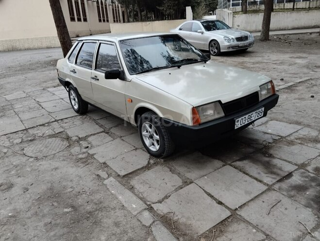 LADA (VAZ) 21099 2000, 294,000 km - 1.5 l - Yevlax