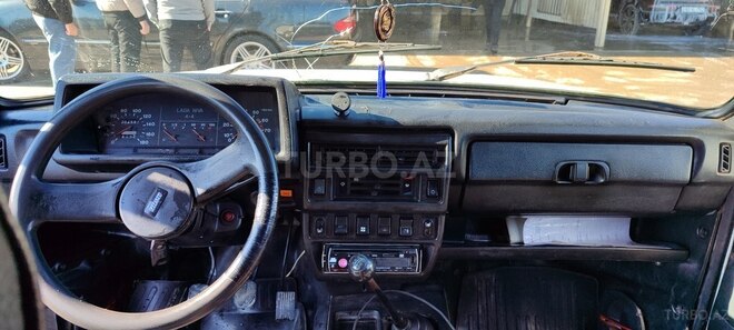 LADA (VAZ) Niva 2004, 212,000 km - 1.7 l - Qusar