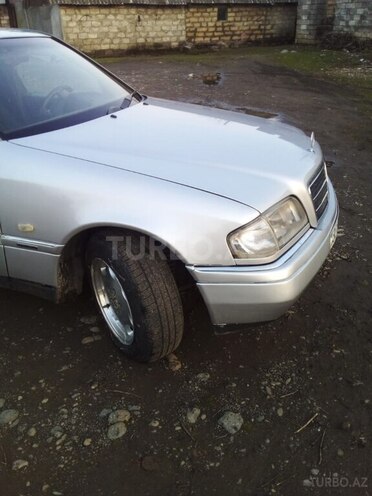 Mercedes C 250 1995, 647,237 km - 2.5 л - Bakı