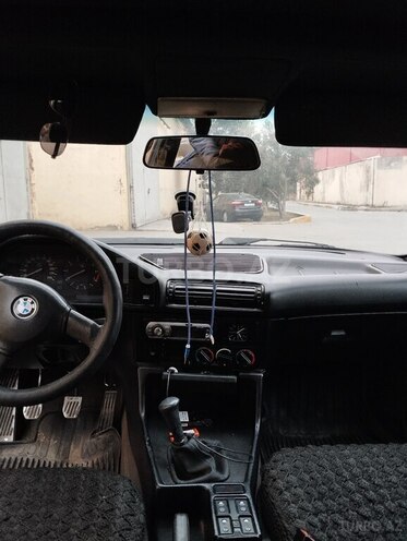 BMW 525 1990, 280,000 km - 2.0 l - Bakı