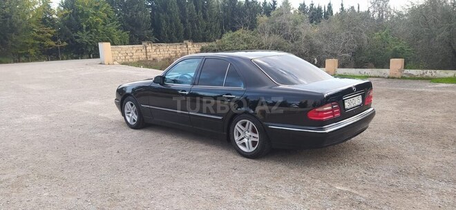 Mercedes E 280 1997, 450,124 km - 2.8 l - Salyan