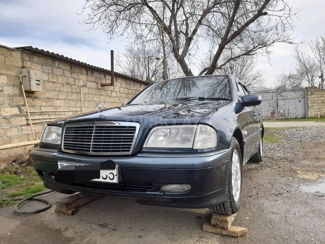 Mercedes C 240 1998, 347,000 km - 2.4 l - Ağdam