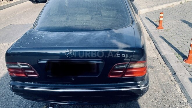 Mercedes C 220 1999, 300,000 km - 2.2 l - Bakı