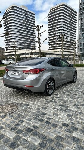 Hyundai Elantra 2015, 264,467 km - 1.8 l - Bakı