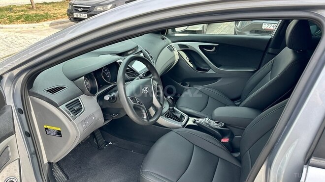 Hyundai Elantra 2015, 264,467 km - 1.8 l - Bakı