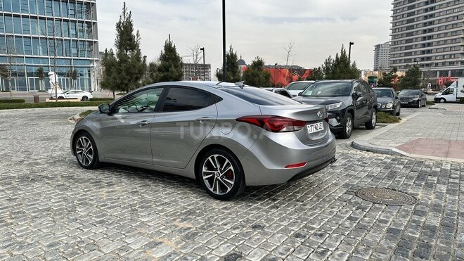 Hyundai Elantra 2015, 264,467 km - 1.8 l - Bakı