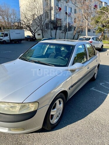 Opel Vectra 1997, 220,000 km - 2.0 l - Bakı