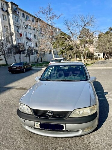 Opel Vectra 1997, 220,000 km - 2.0 l - Bakı